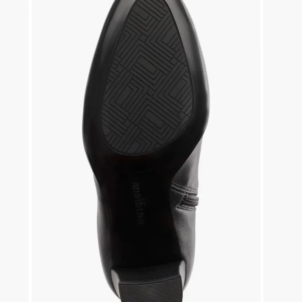 New KARL LAGERFELD PARIS Women's Vani Almond toe Heeled Boots 8